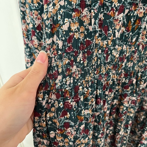 Knox Rose Floral Dress - Picture 5 of 6